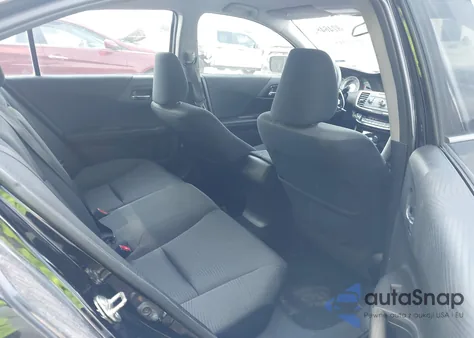 2016 Honda Accord Lx z USA, uszkodzony, nr VIN 1HGCR2F33GA197008